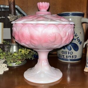 🩷 Authentic Vtg Fenton Pink Rosaline Water Lily Glass Pedestal